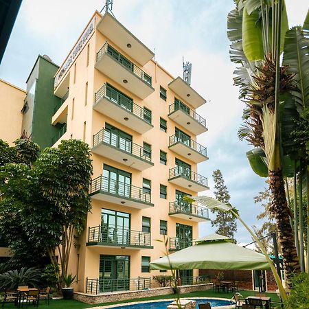 קיגאלי Highlands Suites Hotel And Apartments מראה חיצוני תמונה