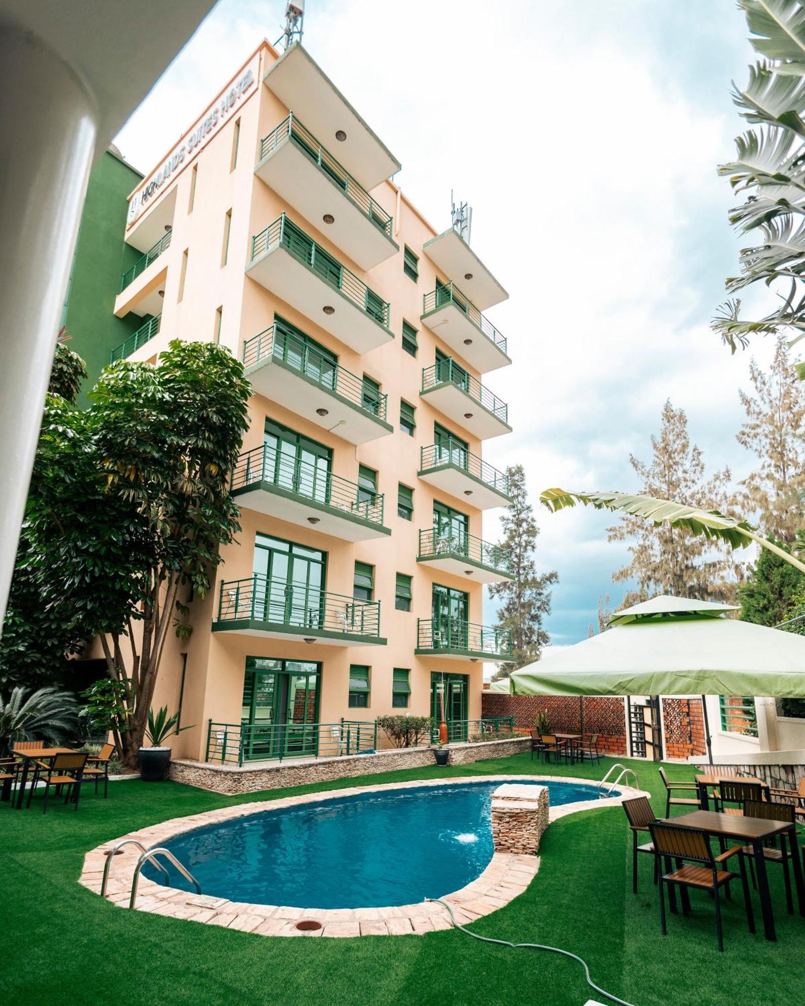 קיגאלי Highlands Suites Hotel And Apartments מראה חיצוני תמונה